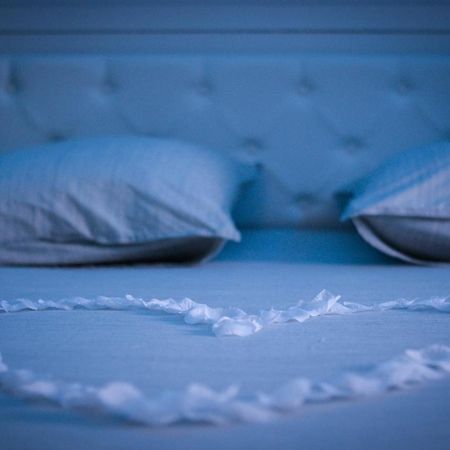 Nuit Vip Spa Sauna Privatif Le Rove Exteriér fotografie